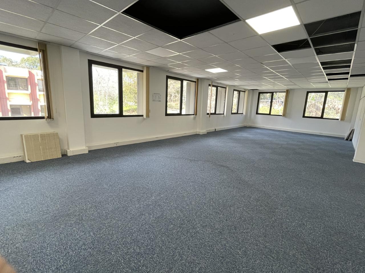 Bureau Sophia Antipolis 838m² Location bureau Sophia Antipolis Alpes-Maritimes OLBUR2419804 10